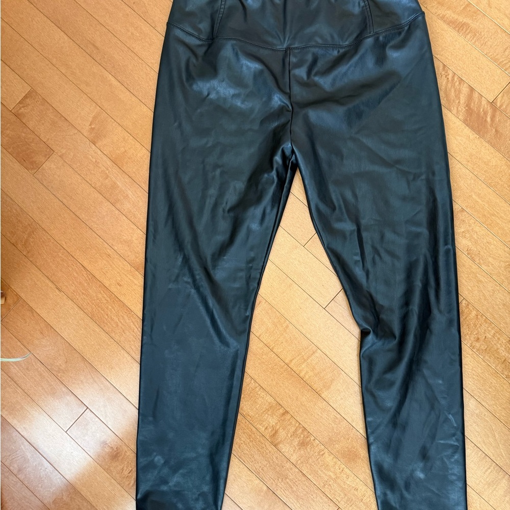 7 For All Mankind Black Faux Leather Leggings